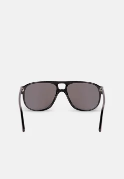 Lunettes Noires Porto Cervo